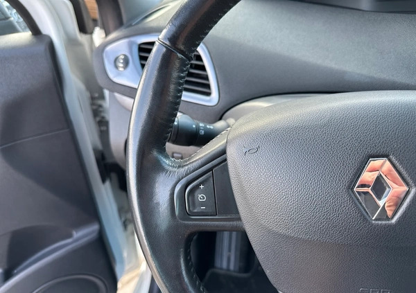 Renault Scenic cena 32900 przebieg: 146000, rok produkcji 2016 z Świeradów-Zdrój małe 742